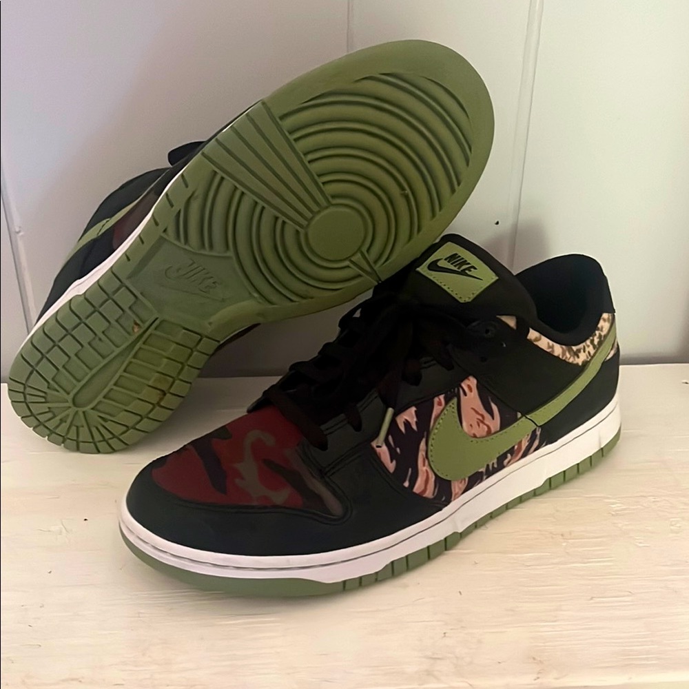 Nike Dunk Shoes